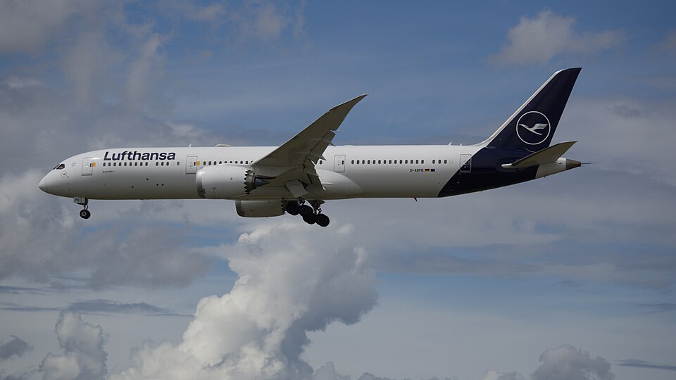 D-ABPB – registrierungsgenaues Aircraft-Foto