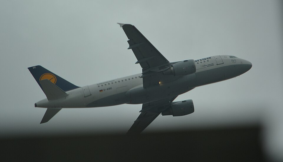 D-AIBE – registrierungsgenaues Aircraft-Foto