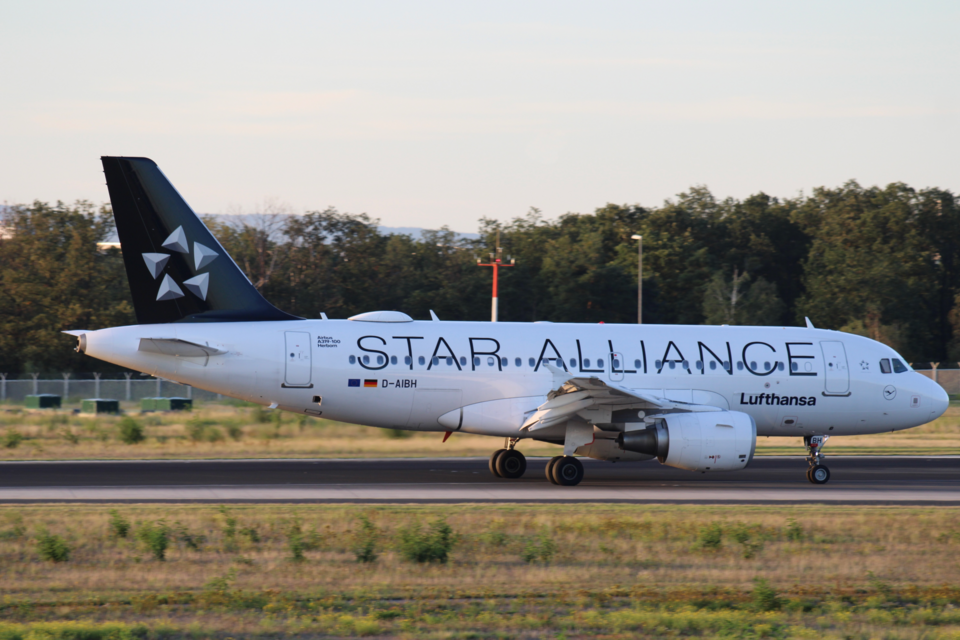 D-AIBH – registrierungsgenaues Aircraft-Foto