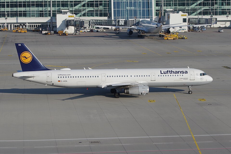 D-AIDA – registrierungsgenaues Aircraft-Foto