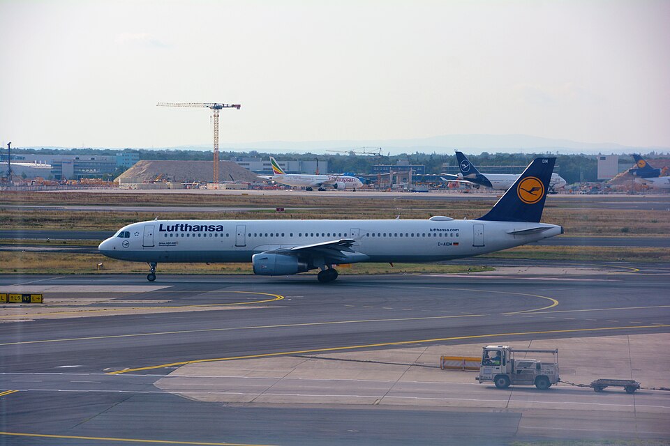 D-AIDM – registrierungsgenaues Aircraft-Foto
