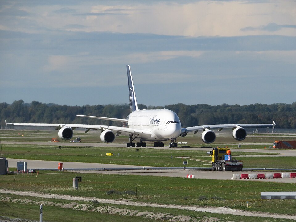 D-AIMB – registrierungsgenaues Aircraft-Foto