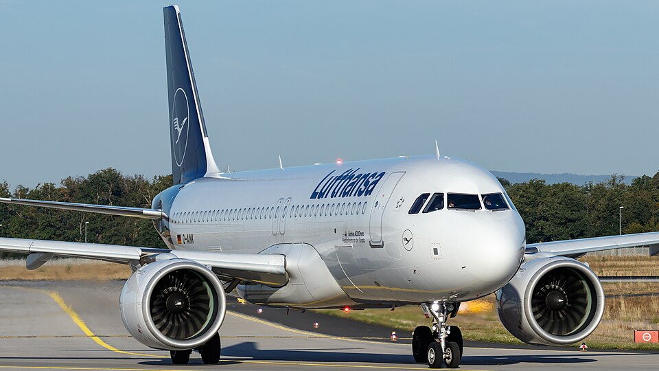 D-AINP – registrierungsgenaues Aircraft-Foto