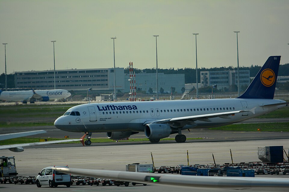 D-AIQU – registrierungsgenaues Aircraft-Foto