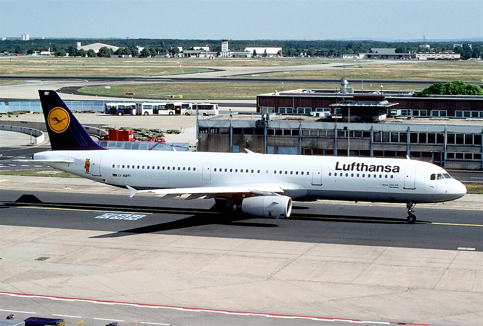 D-AIRY – registrierungsgenaues Aircraft-Foto