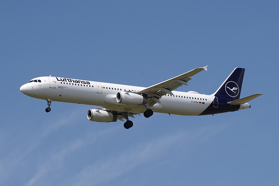 D-AISN – registrierungsgenaues Aircraft-Foto