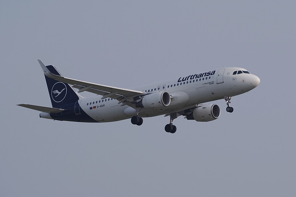 D-AIUH – registrierungsgenaues Aircraft-Foto