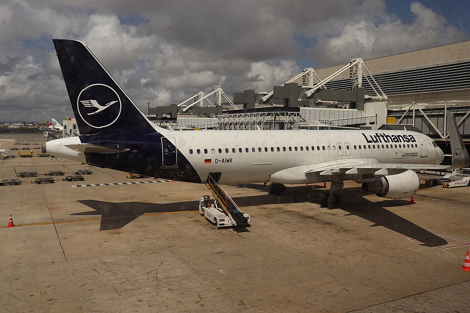 D-AIWK – registrierungsgenaues Aircraft-Foto