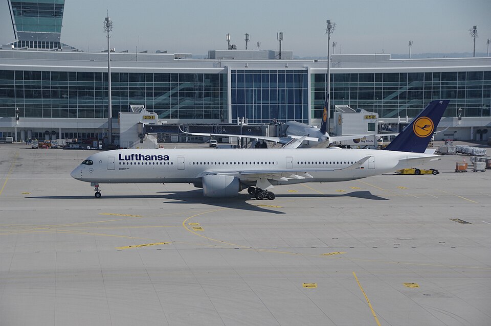 D-AIXH – registrierungsgenaues Aircraft-Foto